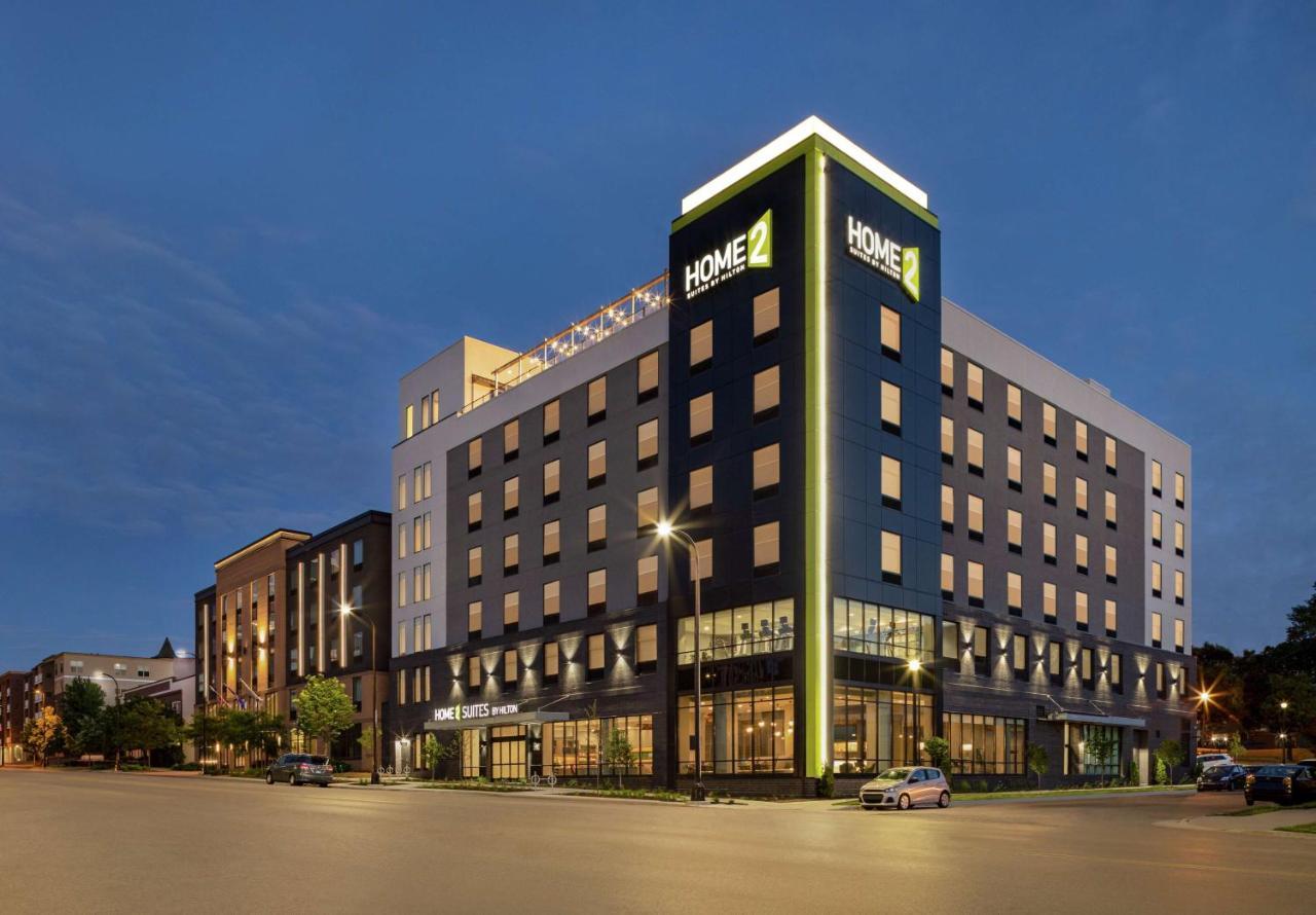 Home2 Suites By Hilton Minneapolis University Area Esterno foto