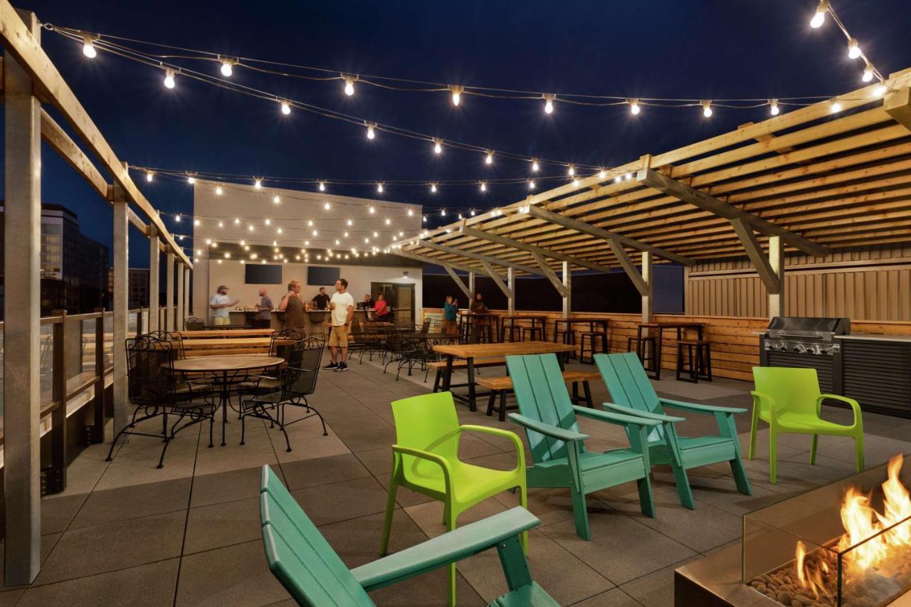 Home2 Suites By Hilton Minneapolis University Area Esterno foto